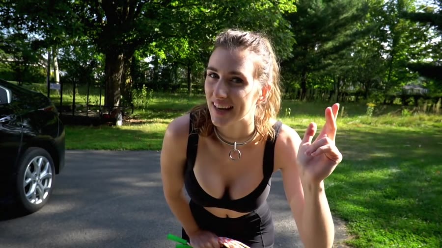 Sports Bra vs No Bra — Jump Rope Test